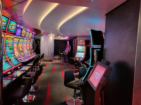 Compare Popular Game Features Across Online Casino Cambodia Services